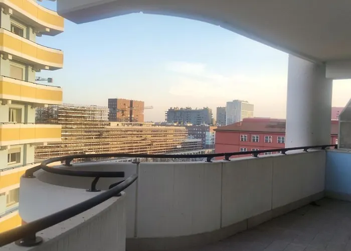 Moderno Bilocale Con Ampio Balcone Apartamento *
